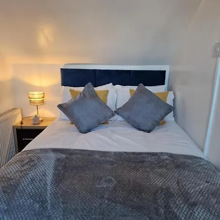 Cosy 3 Bedroom House In Beeston, Leeds, Ls11 7jp * Leeds (West Yorkshire)