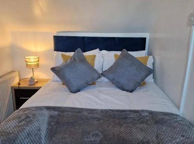 Cosy 3 Bedroom House In Beeston, Leeds, Ls11 7jp * Leeds (West Yorkshire)